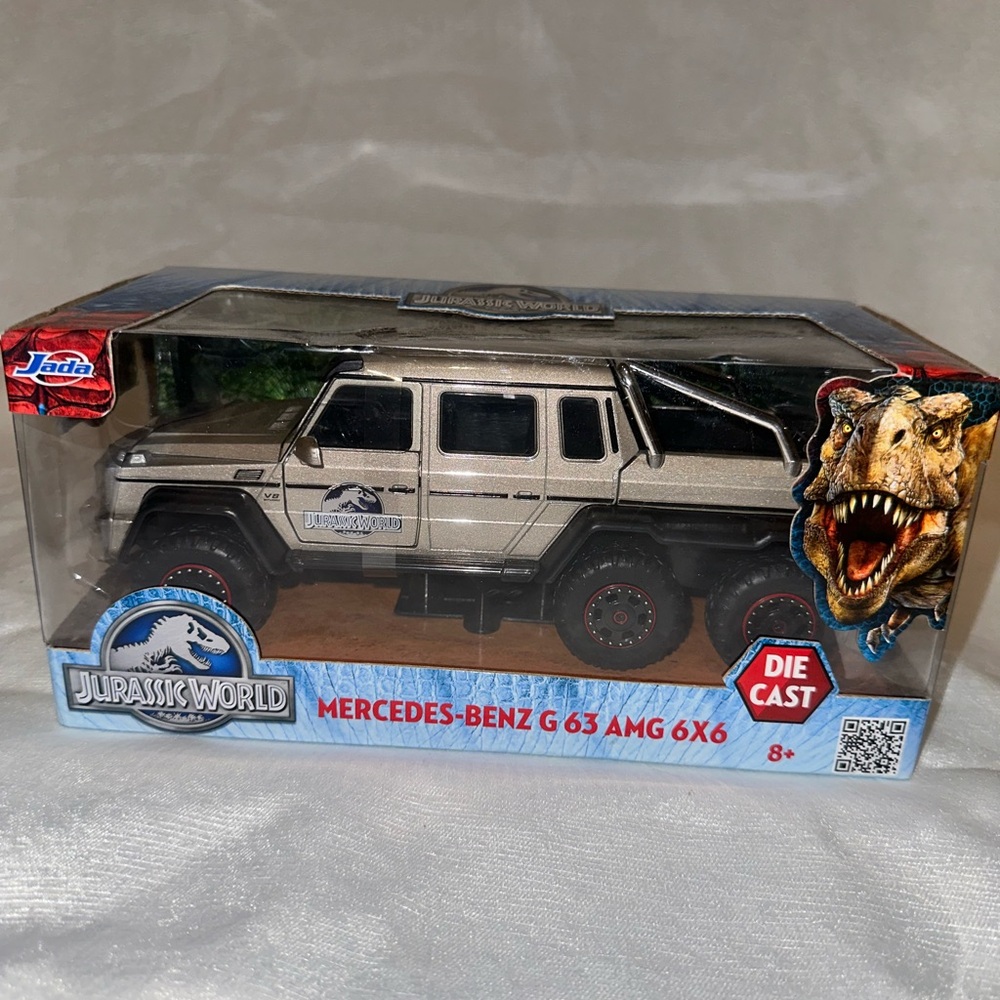 Jada Die-Cast Mercedes-Benz G 63 AMG 6x6 Toy - Silver